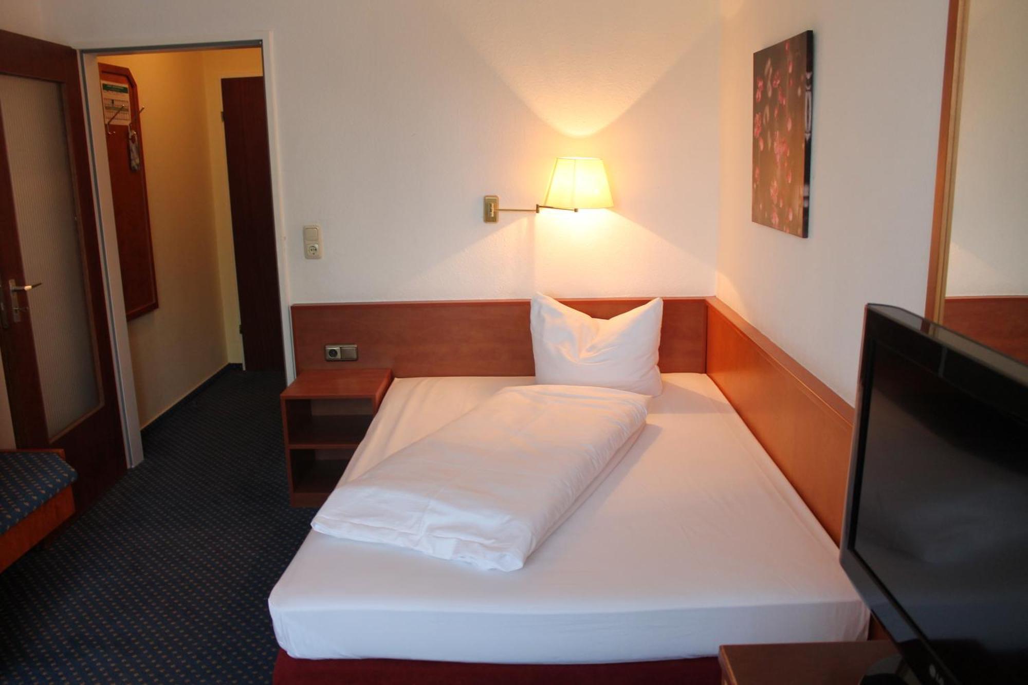 Hotel-Restaurant Seegarten Quickborn Quickborn  Quarto foto